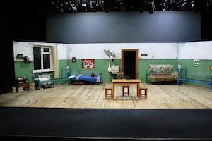 Элементы декораций к спектаклю "Сирожа" Элементы декораций к спектаклю "Сирожа"